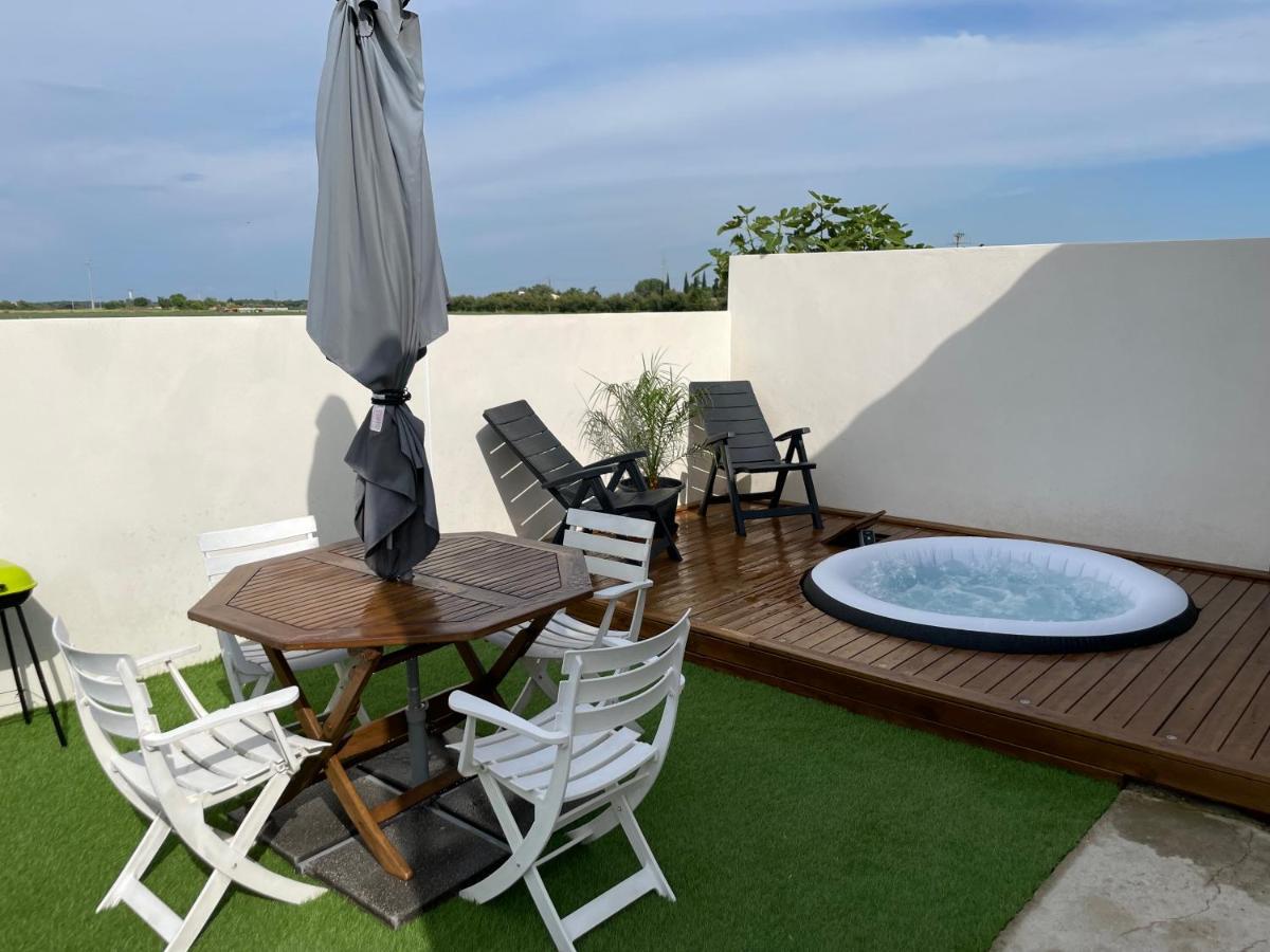 Appartement Avec Spa-Avril A Sept-Camargue 4 Personnes Saint-Laurent-dʼAigouze Εξωτερικό φωτογραφία